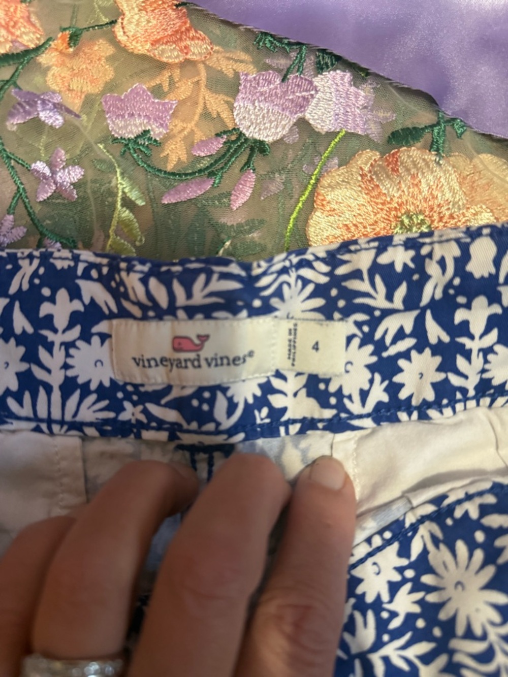 Vineyard Vines Blue and White Floral Print Shorts - Picture 2 of 7